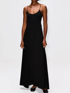 Ari Scoop Neck Maxi Dress