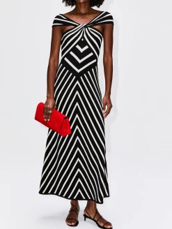Audrey Clutch