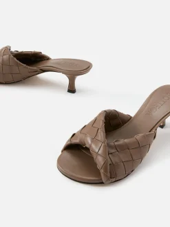 Blink Sandal