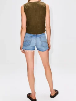 Boy Short