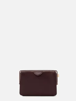 Carrington Clutch