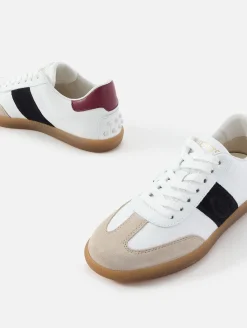 Cassetta Leg Sneaker