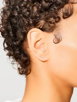 Double Diamond Stud