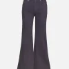 Elizabeth Pant