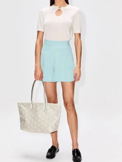 Fluid Tailored Short