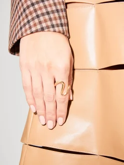 Hannah Ring