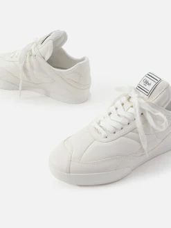 Kick Sneaker