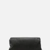 Large Clutch