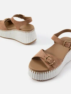 Nama Sandal