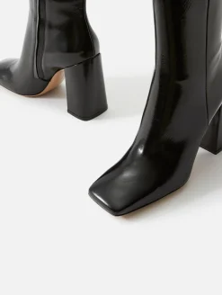 Nuit Square Toe Bootie