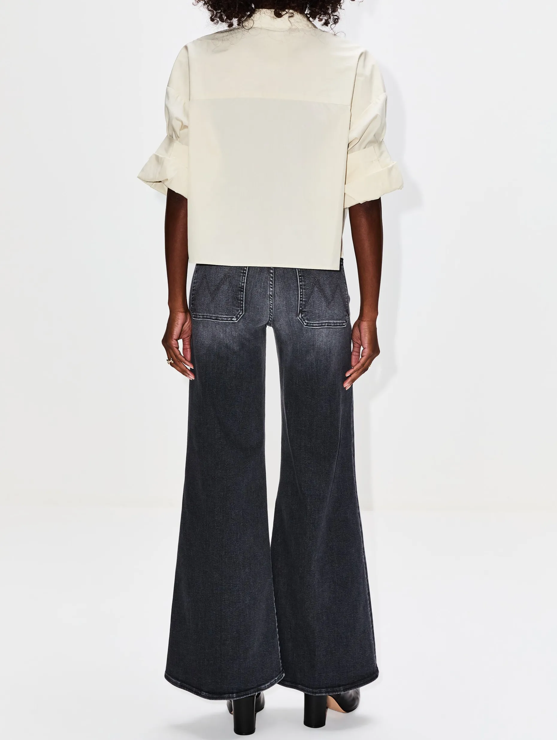 Patch Pocket Twister Sneak Jean