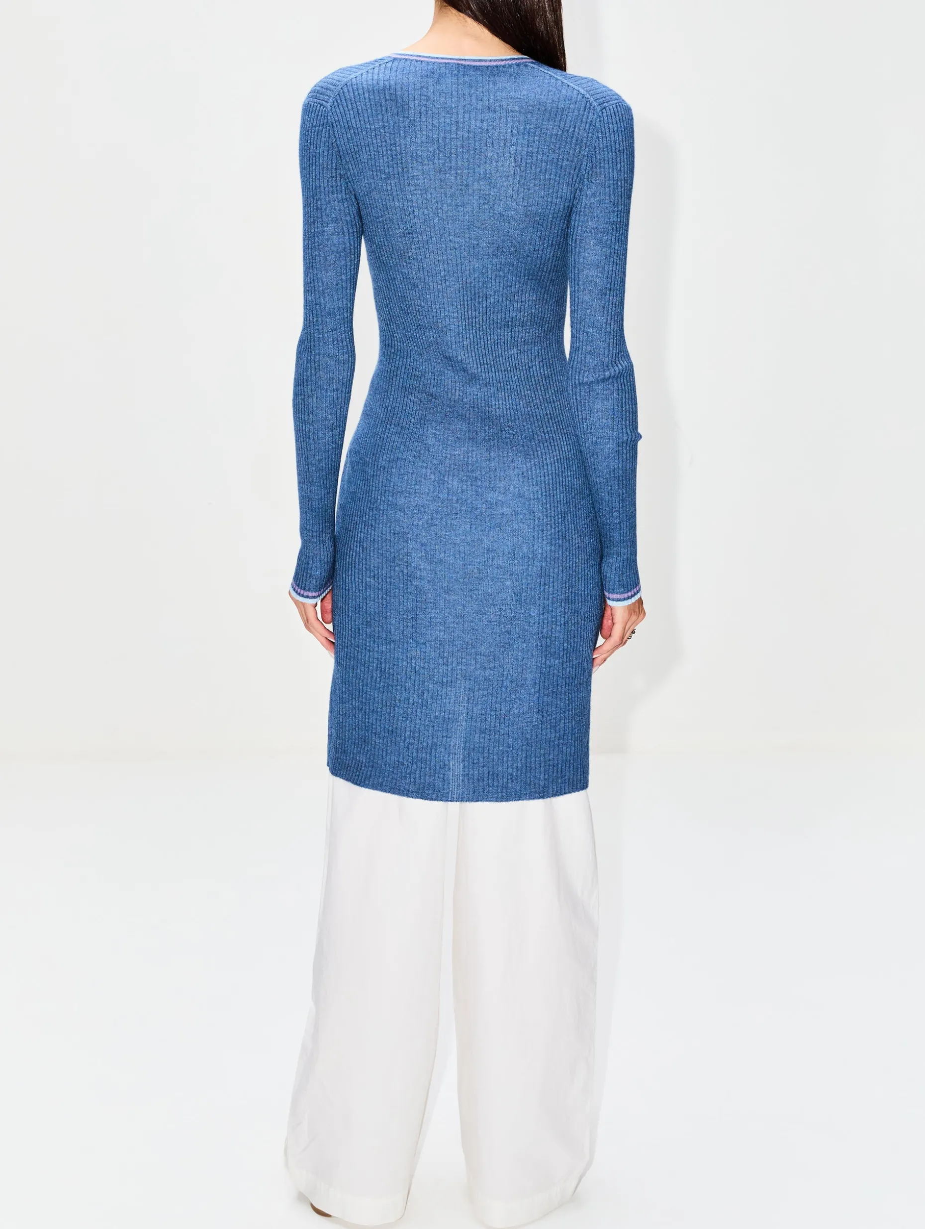 Quatam Cardigan