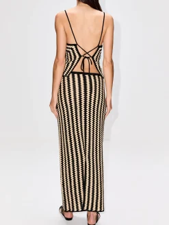 Raze Skirt