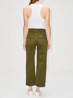 Rib Fit Scoop Tank
