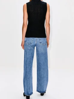 Sleeveless Mockneck Top