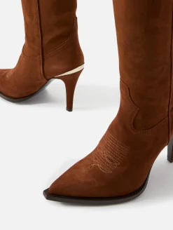 Tania Boot