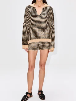 Tropical Shadow Short