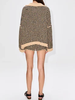 Tropical Shadow Short