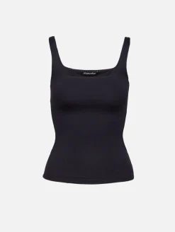 Vaughn Square Tank