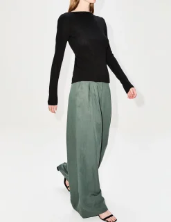 Wide Leg Pleat Pant