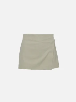 Wrap Short