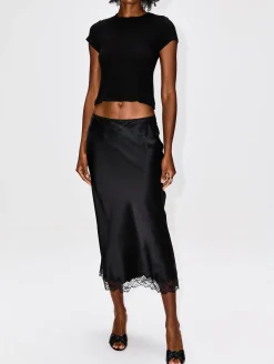 Yael Cropped Baby Tee